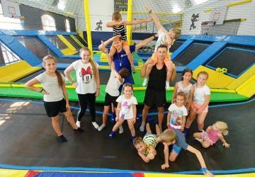 Trening grupy Beat Busters w Parku Trampolin Ninja Jump w Nowym Sączu